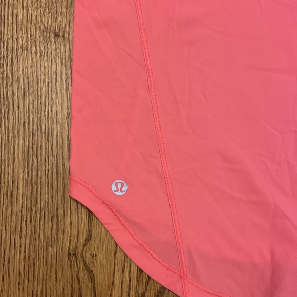 Lululemon Pink Tank in perfect condition! - Picture 3 of 9